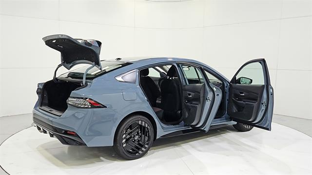 car-gallery-32