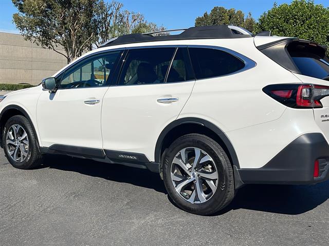 2021 Subaru Outback Touring XT 11