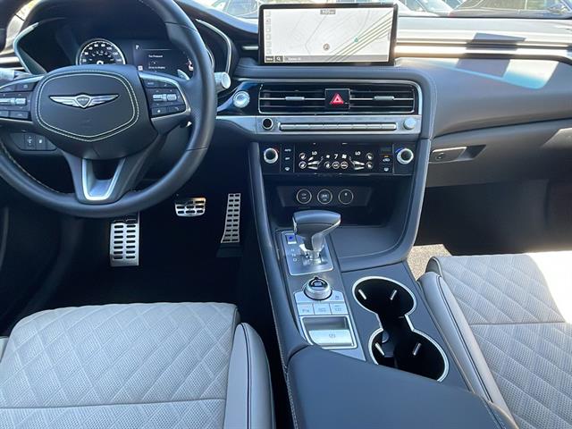 2024 Genesis G70 3.3T Sport Advanced 18