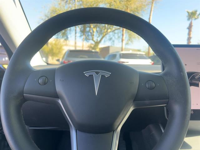 2020 Tesla Model 3 Standard Range Plus 25