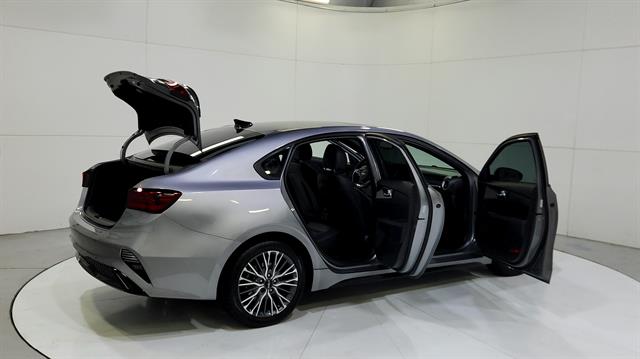 car-gallery-32