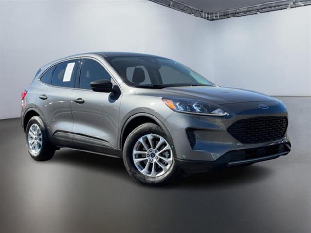 2022 Ford Escape S 2