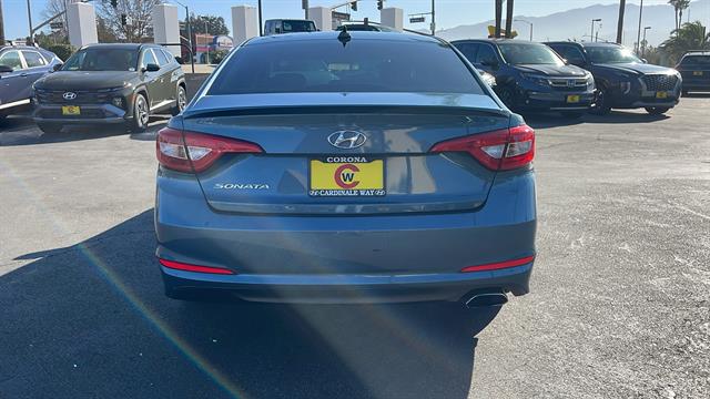 2015 Hyundai Sonata SE 8