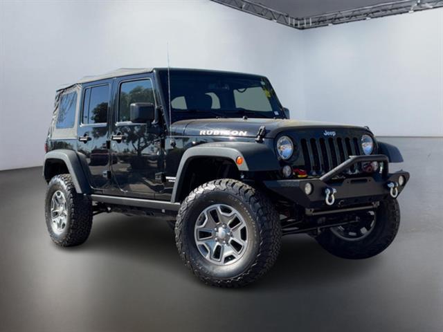 2015 Jeep Wrangler Unlimited Rubicon 2