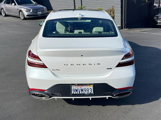 2025 Genesis G70 3.3T Sport Advanced 8