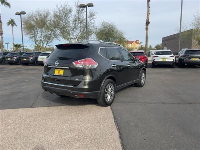 2015 Nissan Rogue SL 8