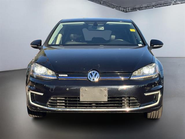 2016 Volkswagen e-Golf SEL Premium 7