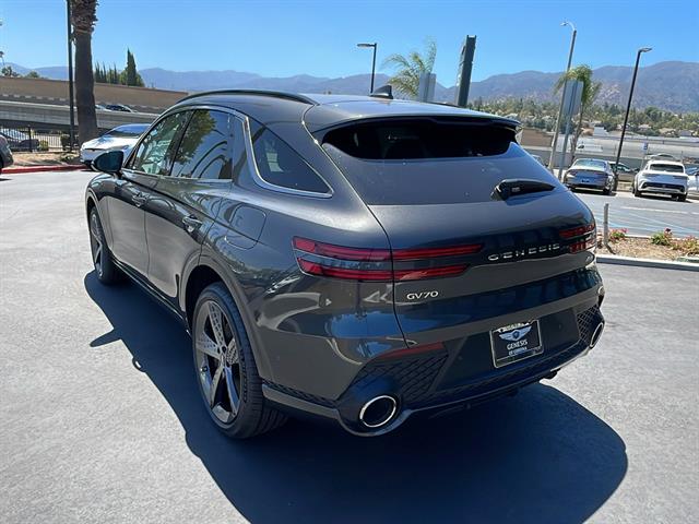 2025 Genesis GV70 2.5T 8