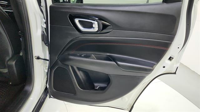 car-gallery-27