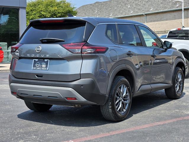 2023 Nissan Rogue S 3