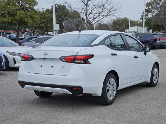 2025 Nissan Versa S 6