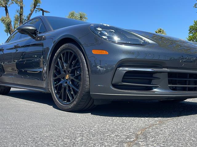 2020 Porsche Panamera AWD 4 4dr Sedan 5