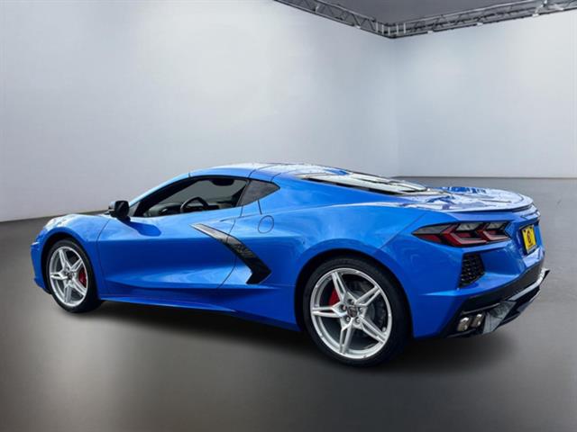 2024 Chevrolet Corvette Stingray 10