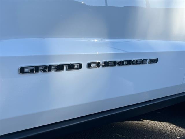 2022 Jeep Grand Cherokee WK Laredo X 10