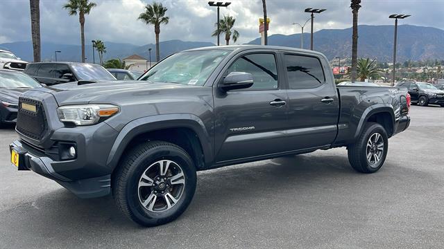 2016 Toyota Tacoma TRD Sport 13