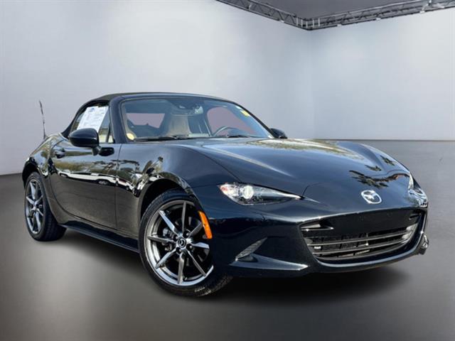 2016 Mazda MX-5 Miata Grand Touring 2