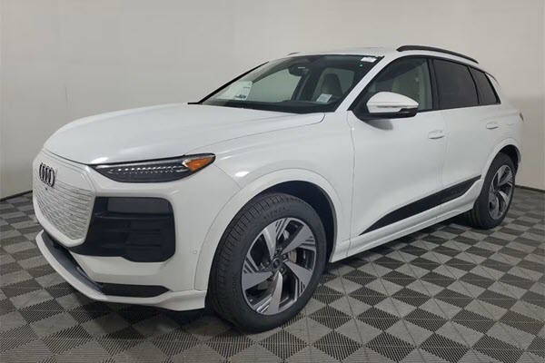 2025 Audi Q6 e-tron Premium Plus SUV