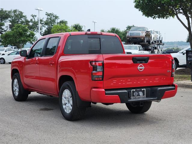 2024 Nissan Frontier SV 4