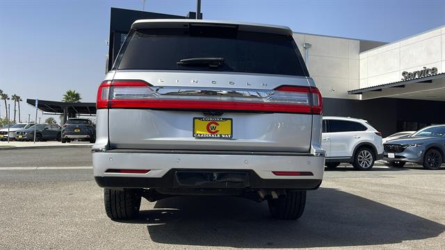 2019 Lincoln Navigator L Select 10