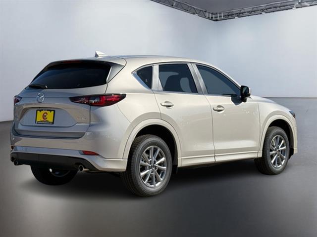 2025 Mazda CX-5 2.5 S Preferred Package 4