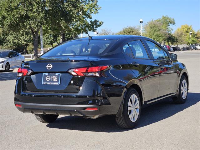 2025 Nissan Versa S 5