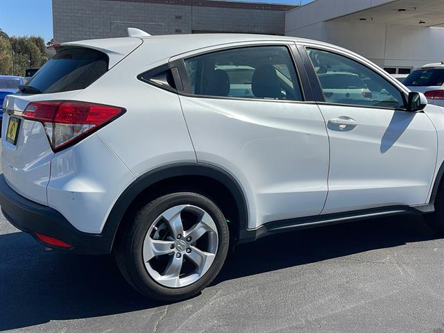 2021 Honda HR-V LX 3