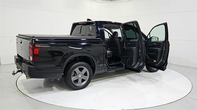 car-gallery-32