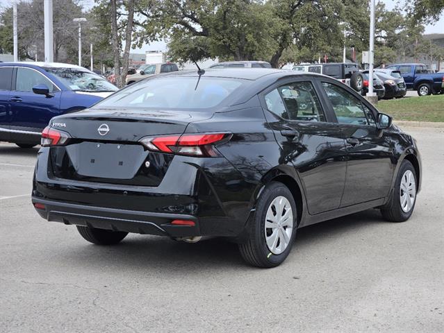 2025 Nissan Versa S 6