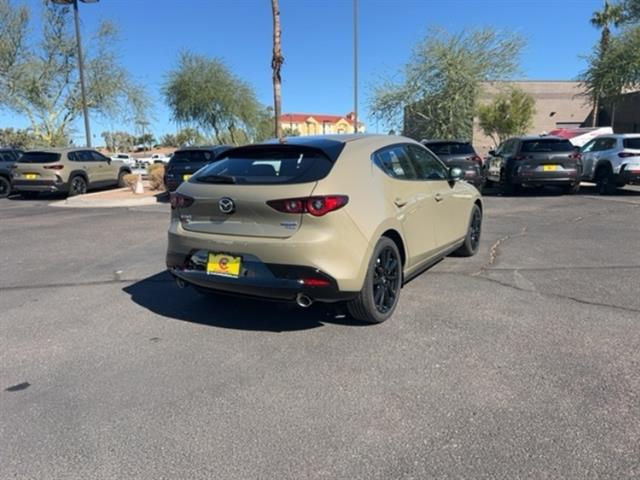 2025 Mazda Mazda3 Hatchback 2.5 Carbon Turbo 7