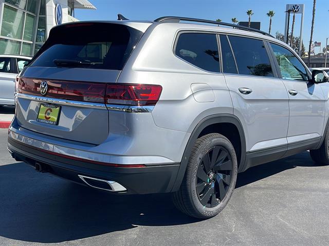 2024 Volkswagen Atlas SE 7