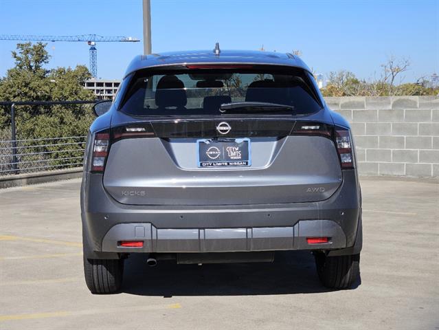 2025 Nissan Kicks SV 4