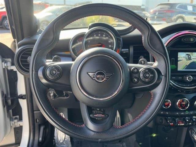 2019 MINI Hardtop 4 Door Cooper S 22