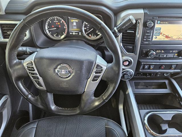 2017 Nissan Titan XD PRO-4X 19