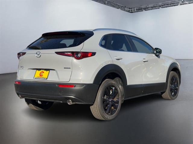 2025 Mazda CX-30 2.5 S Select Sport 4