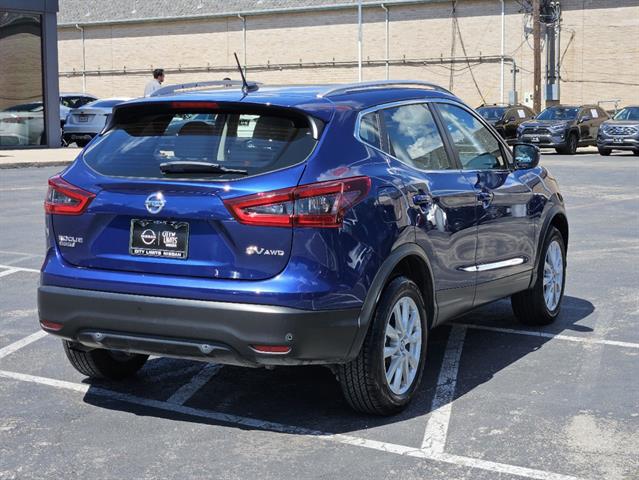 2022 Nissan Rogue Sport SV 5