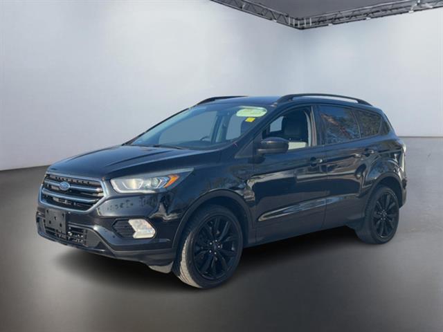 2017 Ford Escape SE 8