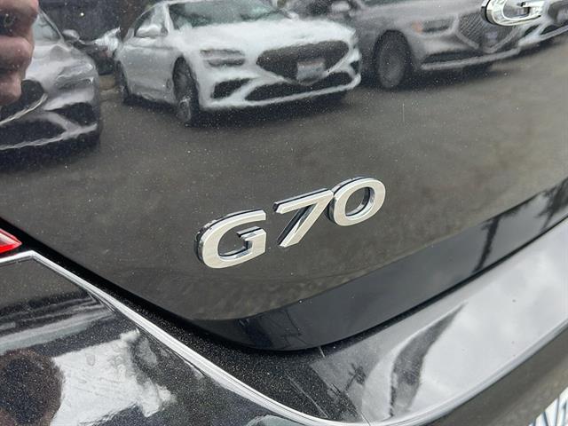 2025 Genesis G70 2.5T Standard 29