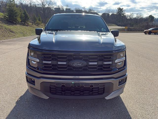 View vehicle photo 5