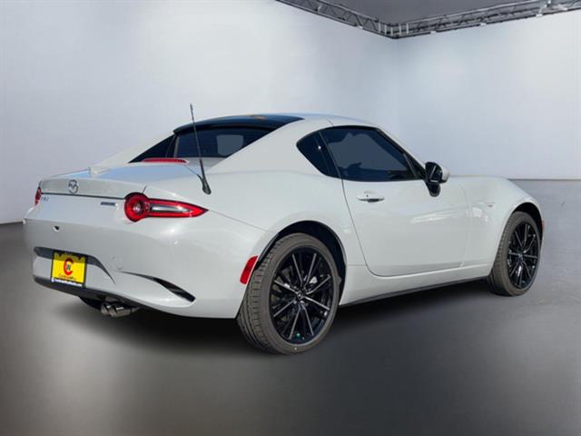 2024 Mazda MX-5 Miata RF Grand Touring 4