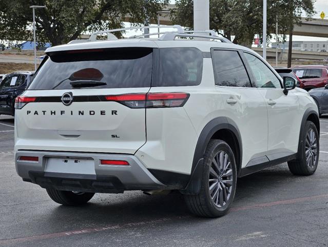 2023 Nissan Pathfinder SL 5