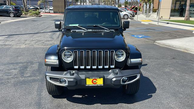 2018 Jeep Wrangler Unlimited Sahara 2