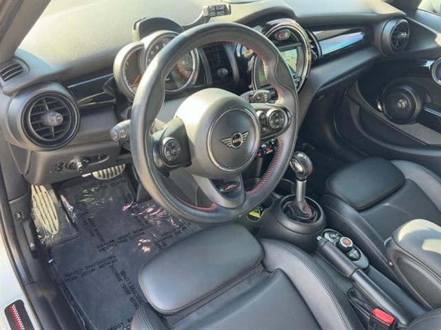 2019 MINI Hardtop 4 Door Cooper S 20