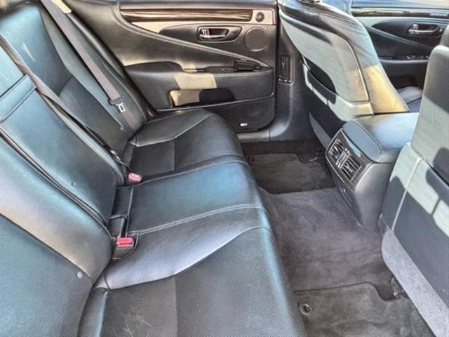 2015 Lexus LS 460 Base 15