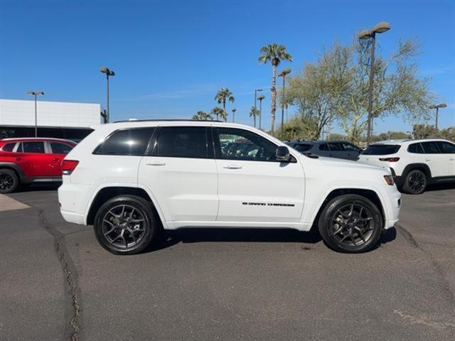 2021 Jeep Grand Cherokee 80th Anniversary Edition 10