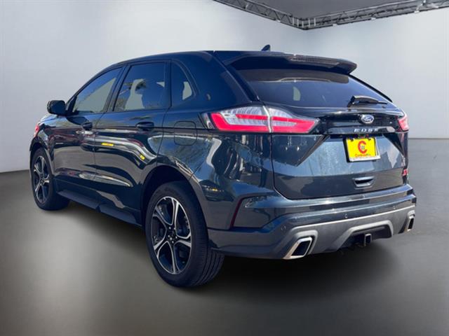 2023 Ford Edge ST 7