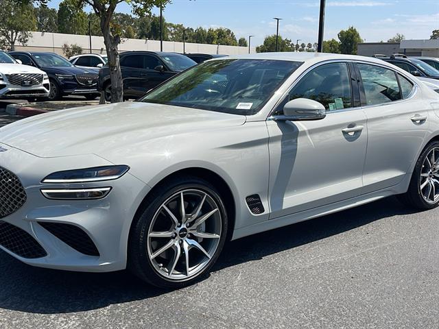 2024 Genesis G70 2.5T Standard 13