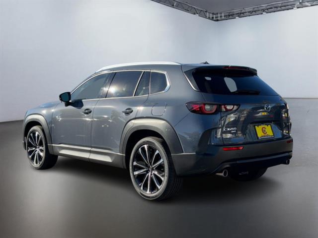 2025 Mazda CX-50 2.5 S Premium Plus Package 9