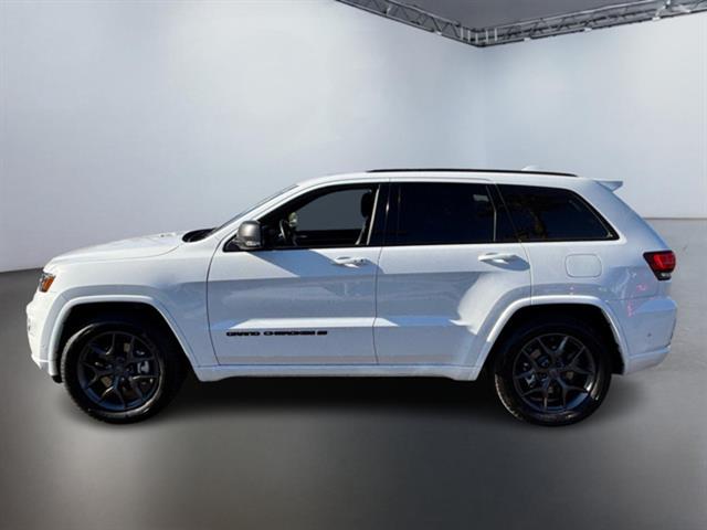 2021 Jeep Grand Cherokee 80th Anniversary Edition 9