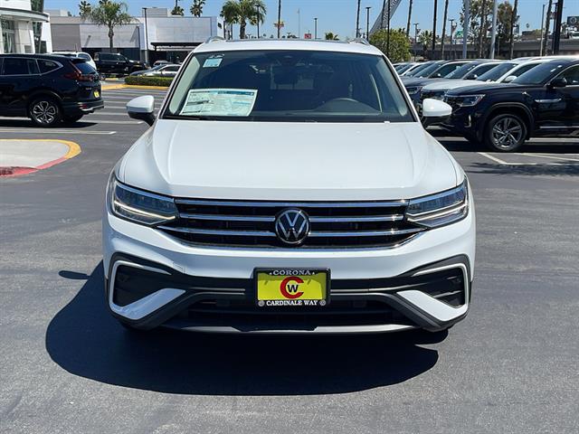 2024 Volkswagen Tiguan SE 12