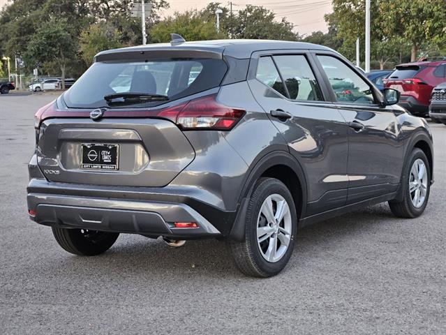 2024 Nissan Kicks S 5